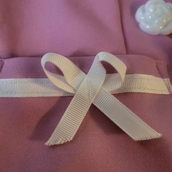 Adorable, Dress- pink with white cute bow and button accents. - Picture 4 of 7
